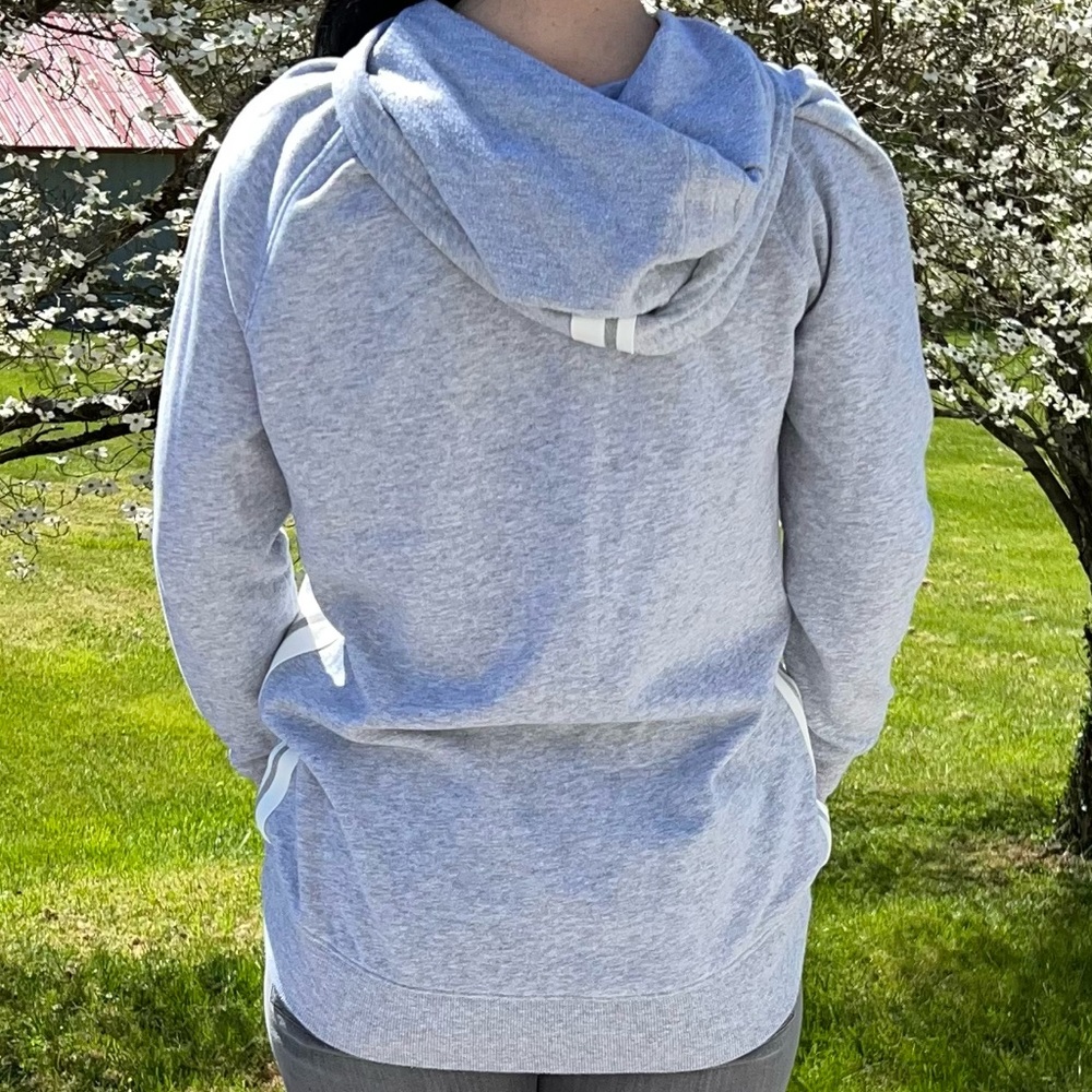 💗Victoria’s Secret hooded sweatshirt💗 - Picture 4 of 11